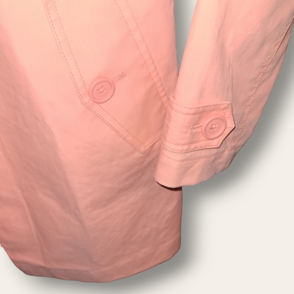 Jacket Gap Coral Button Up - Picture 6 of 12
